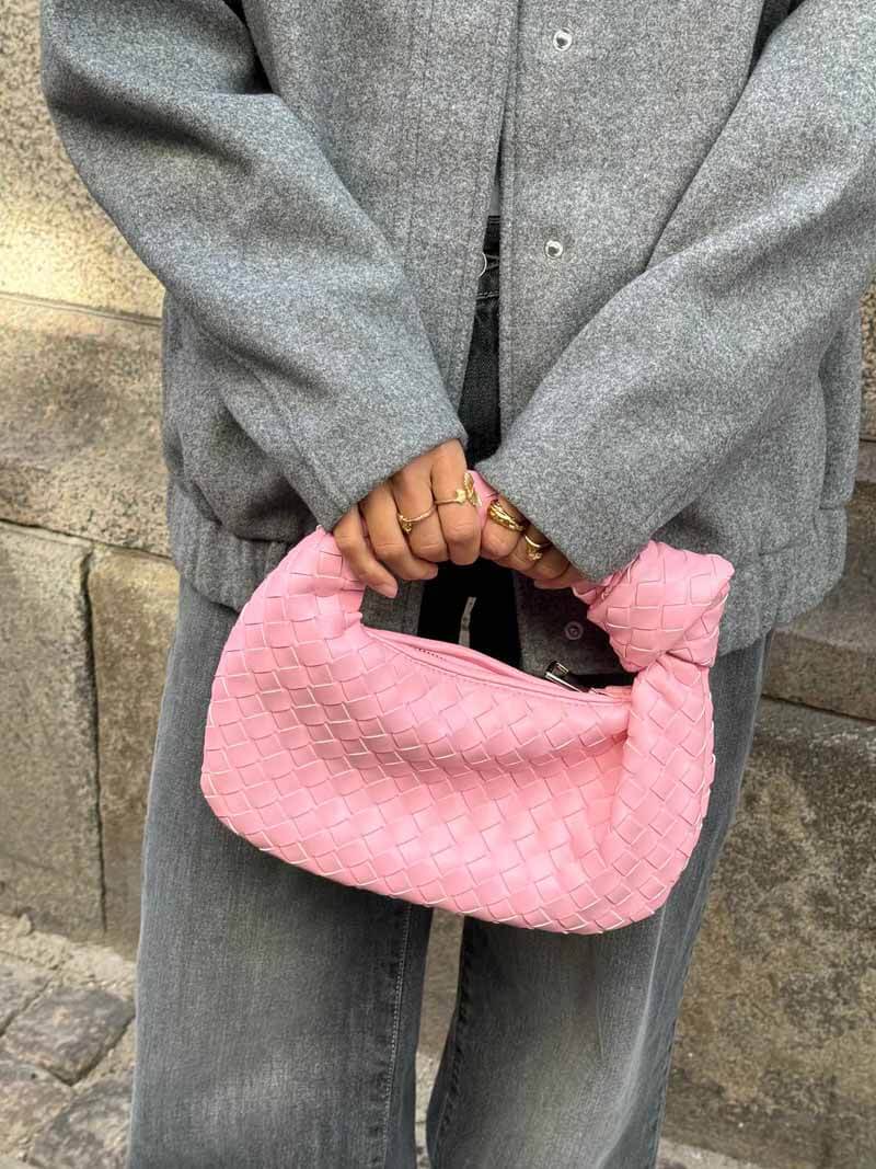 Lia – Geflochtene Mini-Tasche